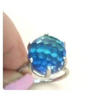 Vintage Sarah Coventry ring.